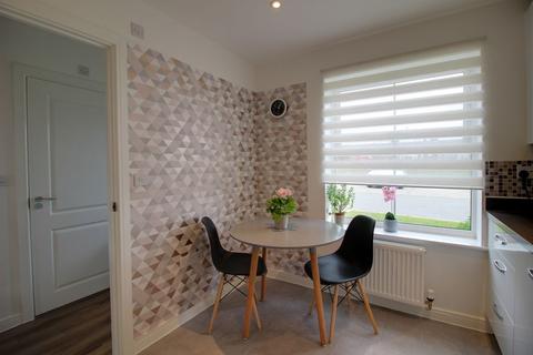 35 Hawthorn, Shinfield, Reading, RG2 9FU