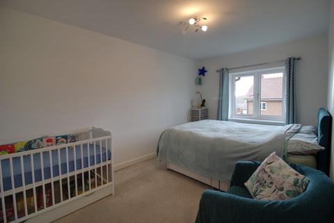 35 Hawthorn, Shinfield, Reading, RG2 9FU