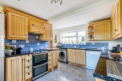 7 Hillside, Southleigh, Colyton, EX24 6RZ