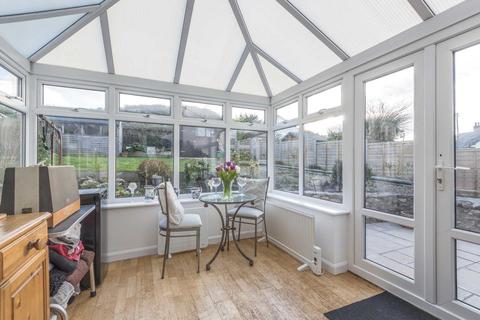 7 Hillside, Southleigh, Colyton, EX24 6RZ