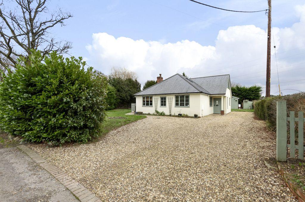 Charter Alley, Tadley RG26 5PY 4 bed detached house £775,000