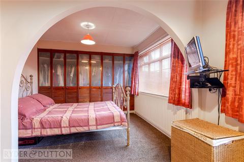 90 George Street, Shaw, Oldham, OL2 8HG