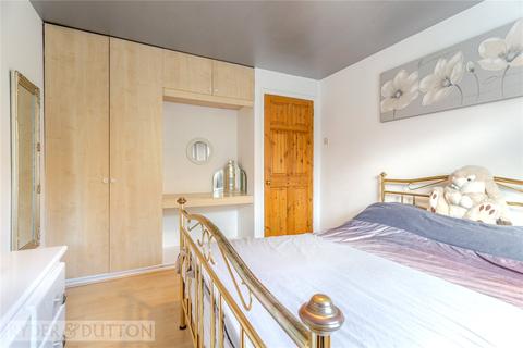 90 George Street, Shaw, Oldham, OL2 8HG