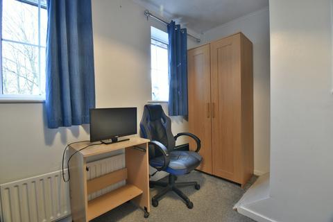 29 Barley Close, Burton-on-trent, DE14 2SX