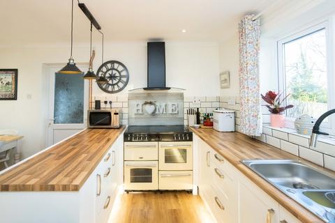 1 Mercers, Hawkhurst, Cranbrook, TN18 4LH