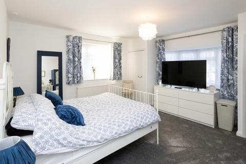 1 Mercers, Hawkhurst, Cranbrook, TN18 4LH