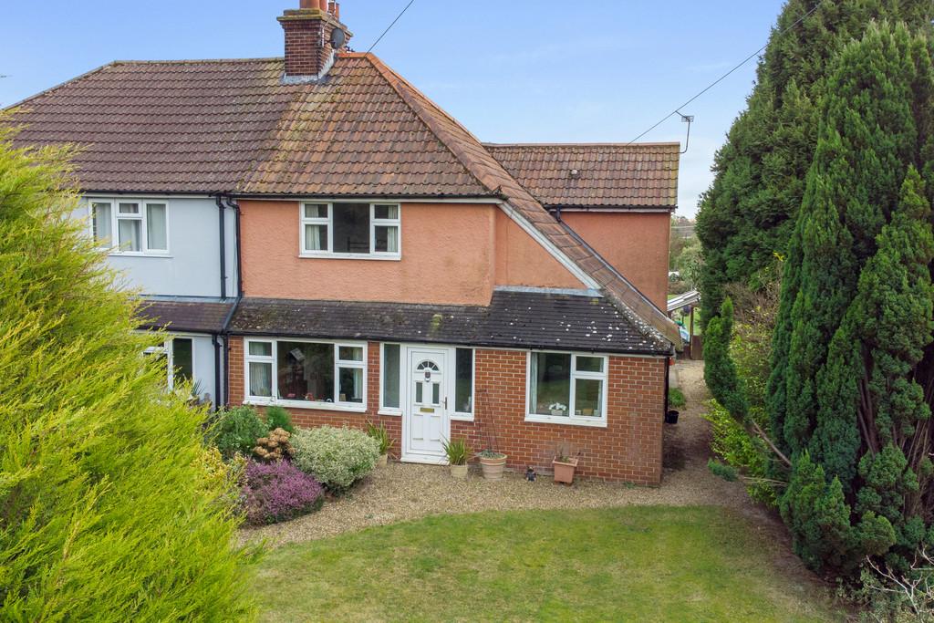 Straight Road, Boxted, Colchester... 3 bed semidetached house £700,000