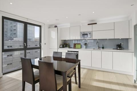 2 bedroom apartment to rent, Kensington Apartments, Aldgate