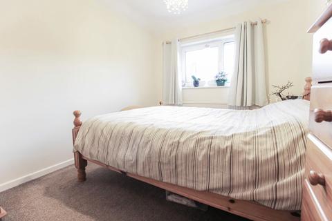 43 Tattershall, Toothill, Swindon, SN5 8BX