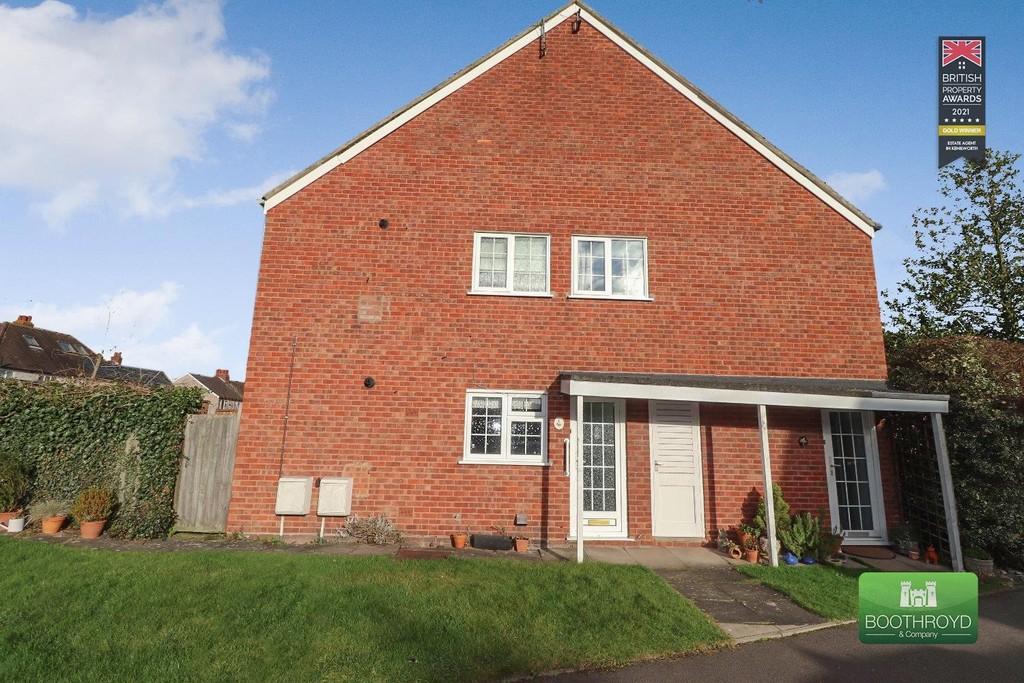 Regency Drive, Kenilworth 2 bed ground floor £165,000