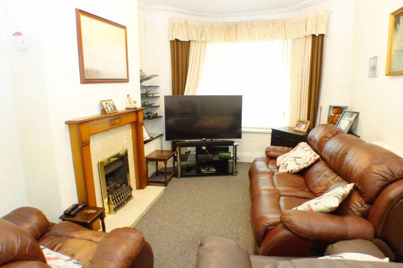 Paterson Street, Birkenhead, CH41 4BJ 2 bed terraced house £70,000