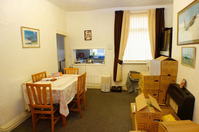 Paterson Street, Birkenhead, CH41 4BJ 2 bed terraced house £70,000