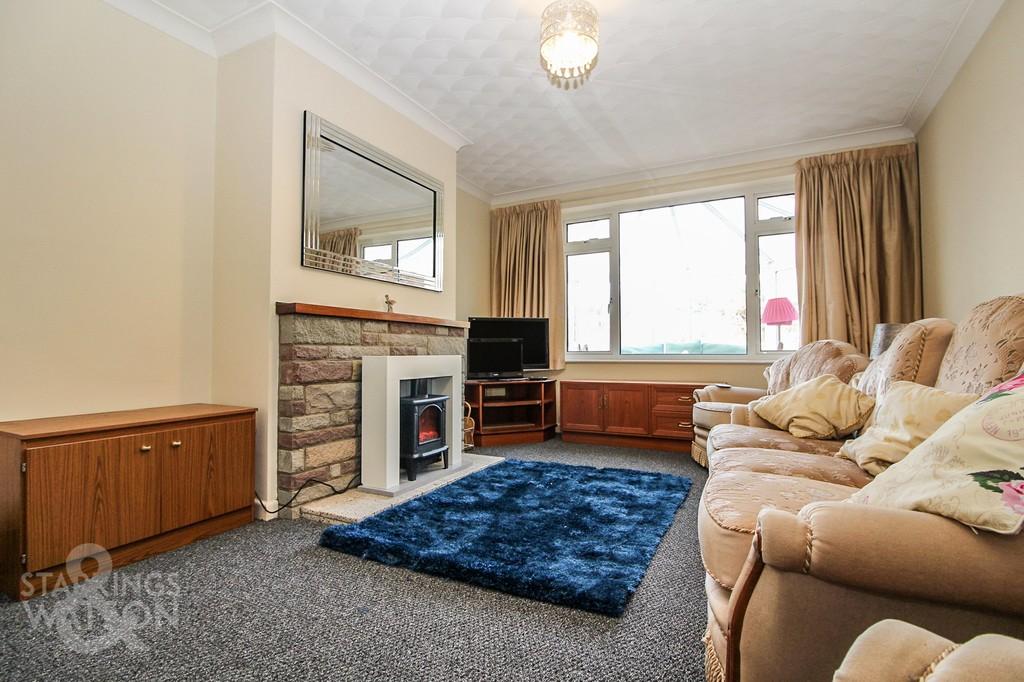 Welsford Road, Norwich 2 bed detached bungalow to rent £1,200 pcm (£