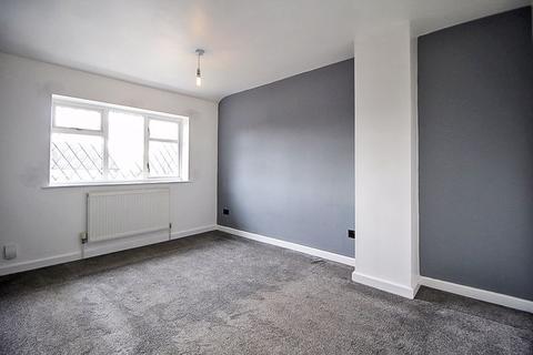 8 Dingle View, Dudley, DY3 3LF