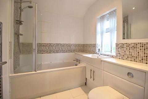 8 Dingle View, Dudley, DY3 3LF