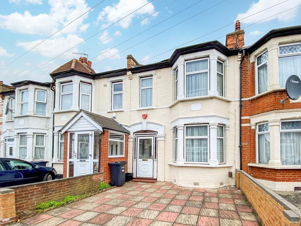 Windsor Road, ILFORD, IG1 3 bed terraced house £450,000
