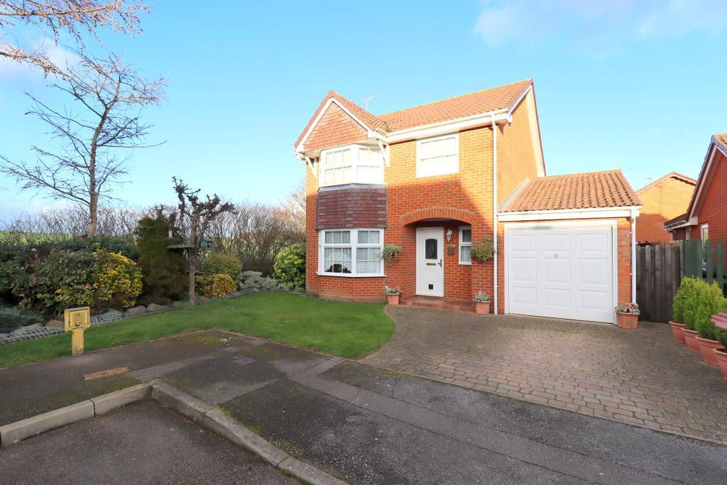Whitehaven, Barton Hills, Luton... 4 bed detached house £410,000