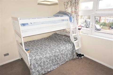 70 Micheldever Road, London, SE12 8LU
