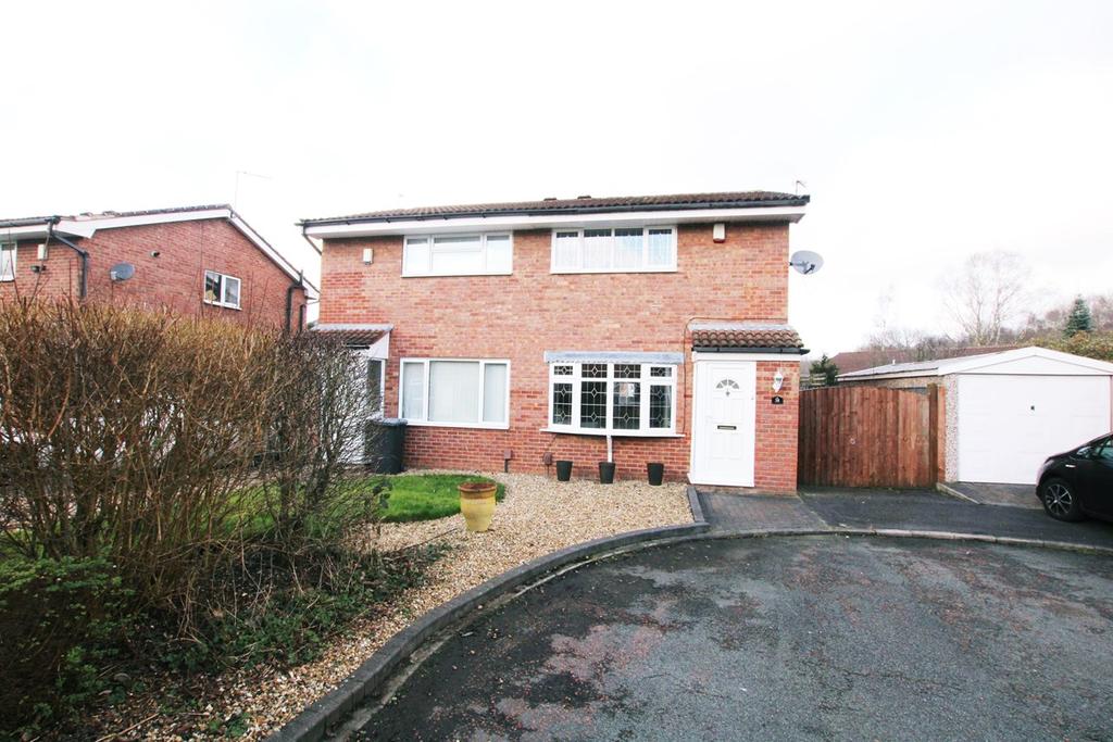 Mansfield Close, Birchwood, Warrington, WA3 2 bed semidetached house