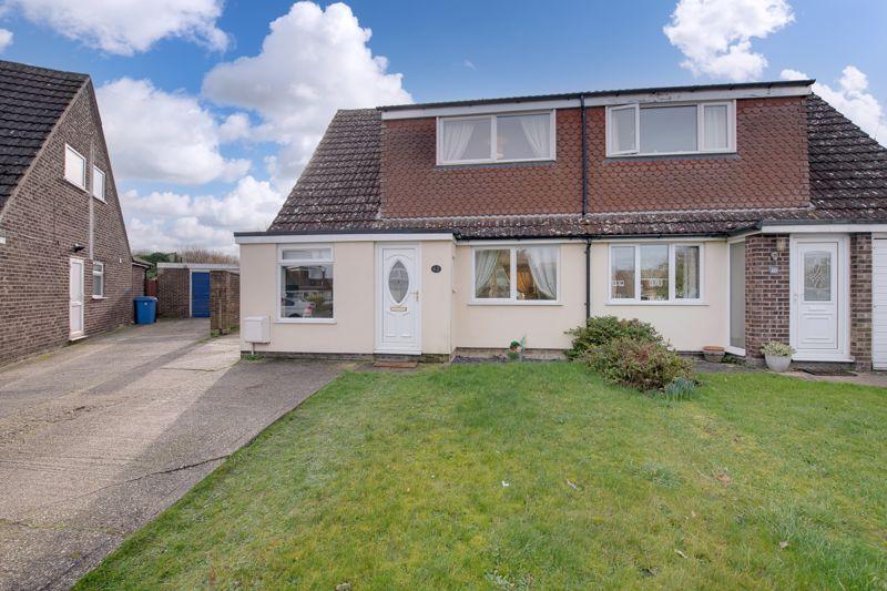 Fordhams Close, Stanton 3 bed semidetached house £260,000
