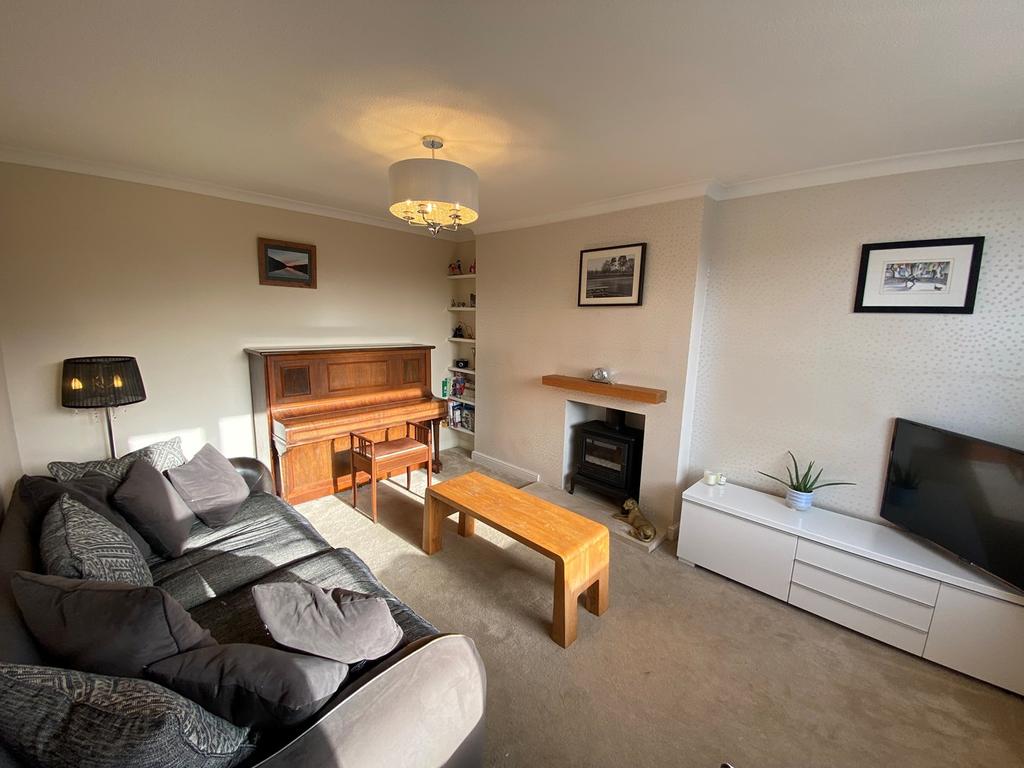 Landsmoor Drive, Preston, PR4 5 bed semidetached house £259,950