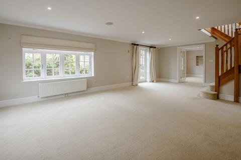 Drakes Dorking Road, Abinger Hammer, Dorking, RH5 6SA