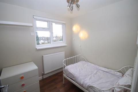 26 Marnham Crescent, Greenford, UB6 9SN