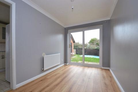 102 Appleford Drive, Minster On Sea, Sheerness, ME12 2SR