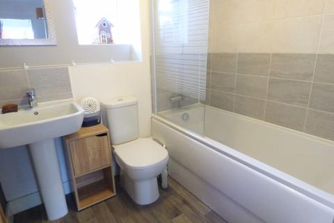 35 Fauld Drive Kingsway, Quedgeley, Gloucester, GL2 2HZ