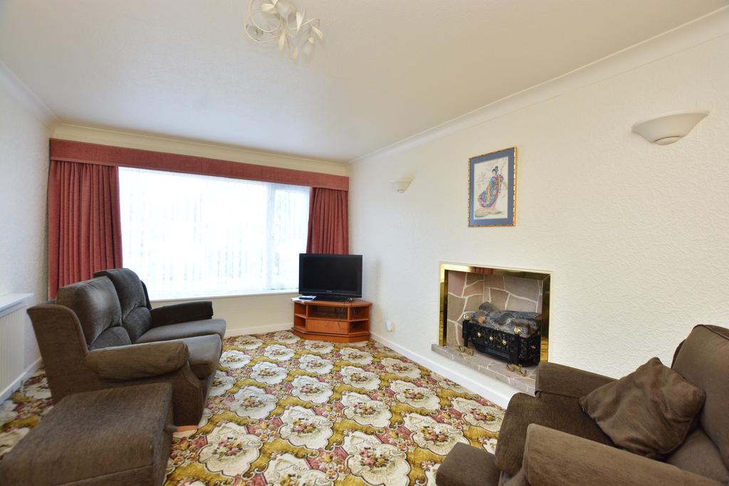 High Ash Avenue, Leeds, West Yorkshire 3 bed detached house £475,000