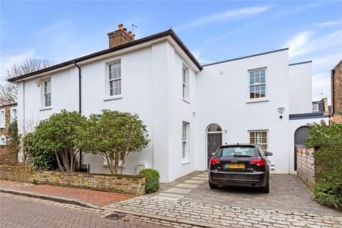 4 bedroom semi-detached house to rent, Parkfields, Putney, London, SW15