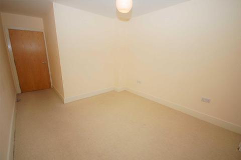 19 Abbeystone Way, Monk Fryston, Leeds, LS25 5NF