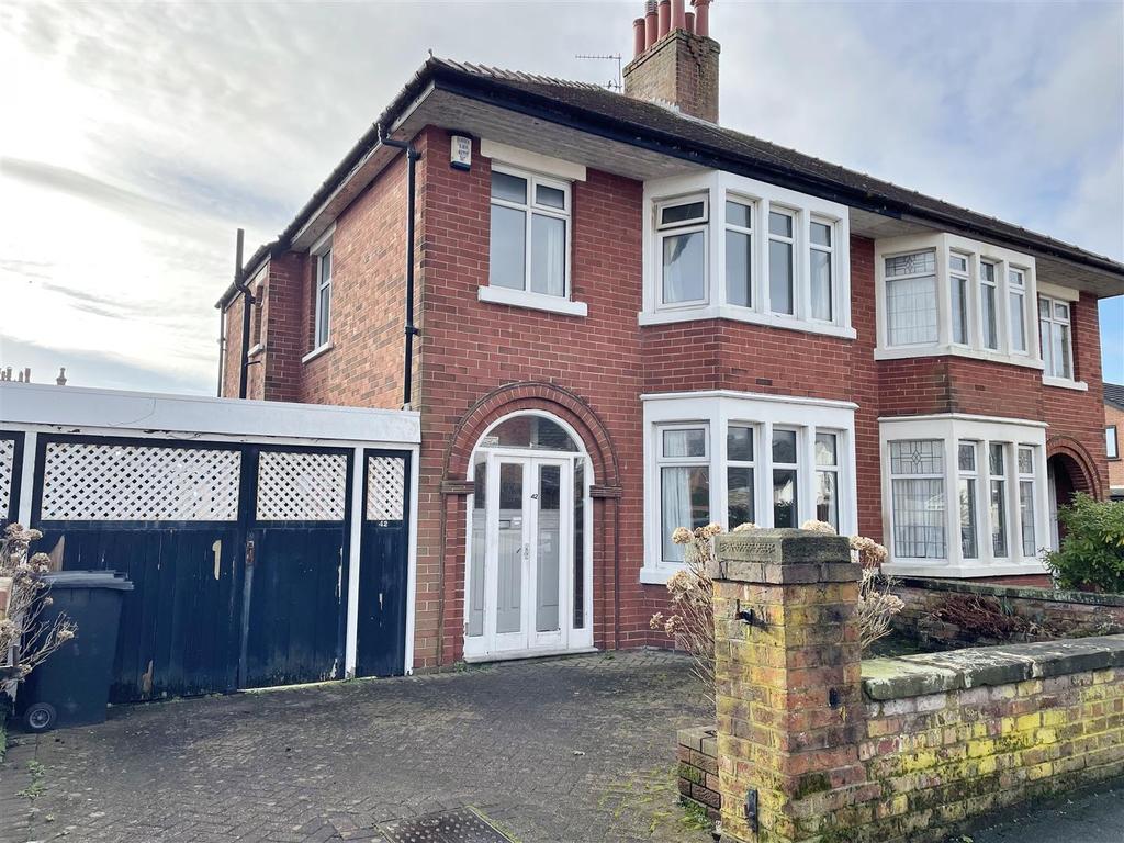 Westwood Road, Lytham 3 bed semidetached house £450,000