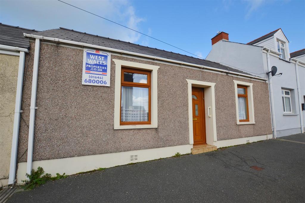 High Street, Pembroke Dock 2 bed cottage £125,000