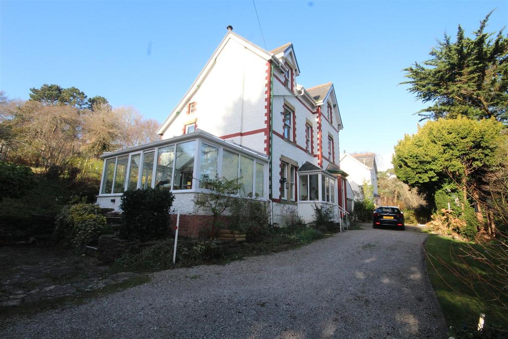 Llanrwst Road, Colwyn Bay 4 bed detached house £595,000