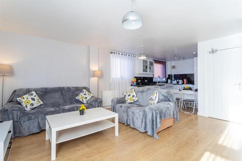 43 Ladywell Avenue, Dundee, DD1 2LA