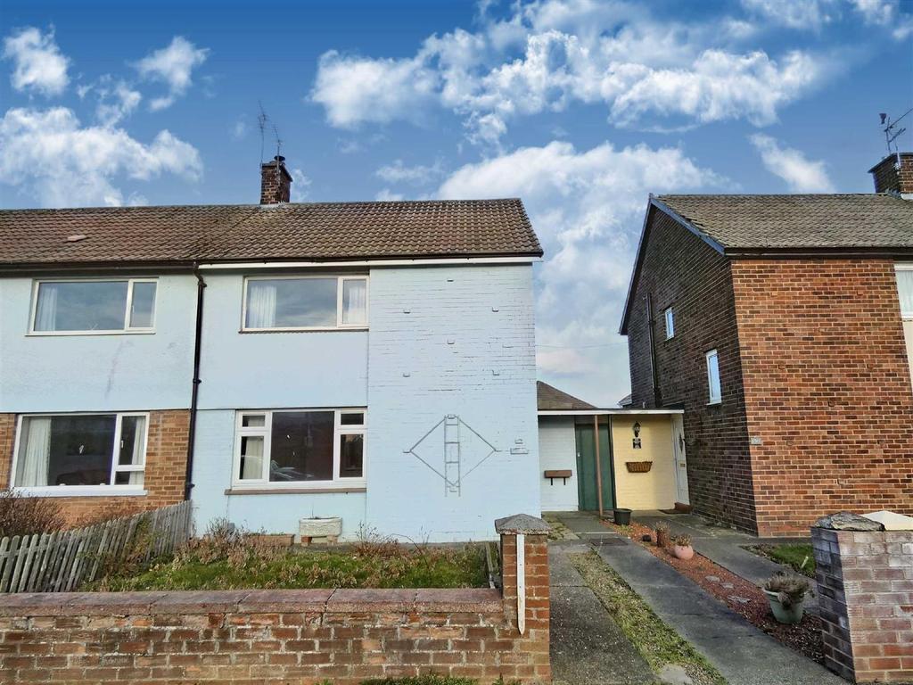 Thorntree Drive, Whitley Bay 2 bed terraced house for sale £175,000
