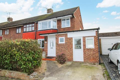 6 May Walk, Chelmsford, CM2 9EW