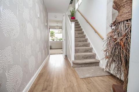 6 May Walk, Chelmsford, CM2 9EW