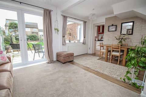 6 May Walk, Chelmsford, CM2 9EW
