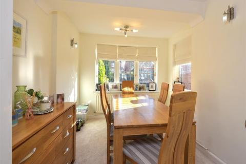 4 Rowallan Road, Sutton Coldfield, B75 6RJ