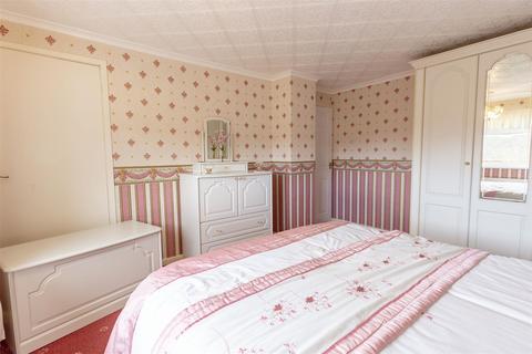 19 Broom Road, Calverton, Nottingham, NG14 6HD