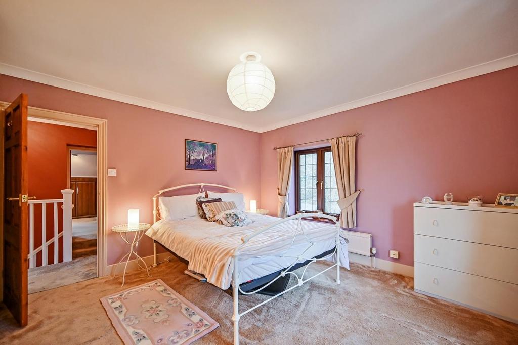 Partridge Cottage Ph3.jpg
