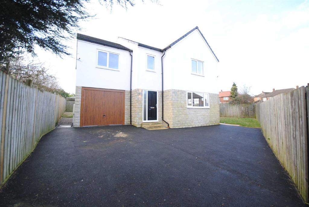 Valley Road, Kippax, Leeds, LS25 4 bed detached house £335,000