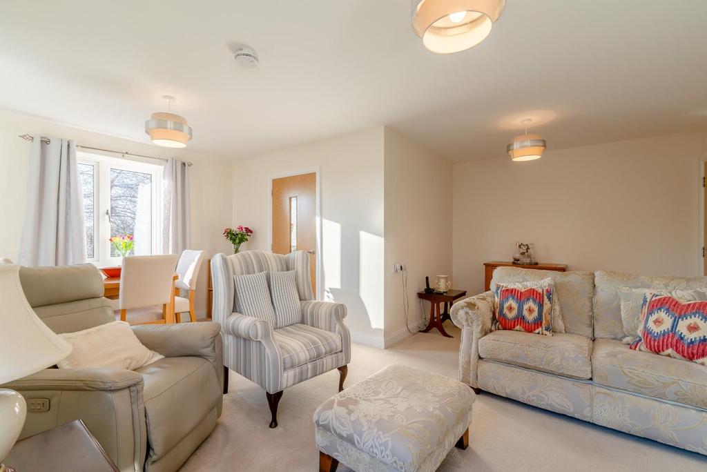 8489315-interior08.jpg