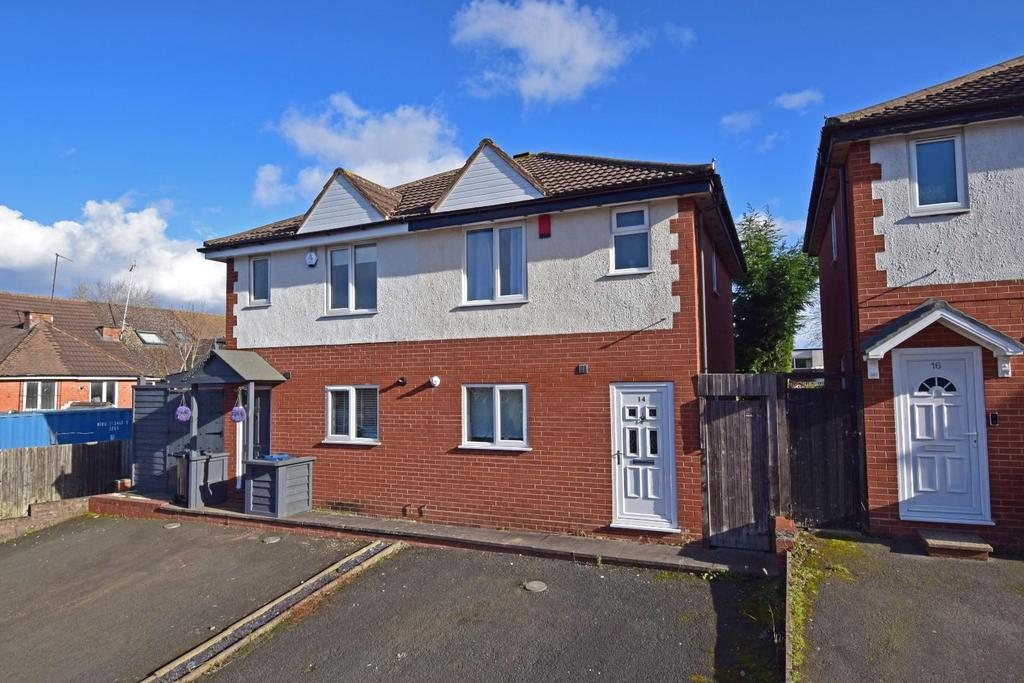 14 Ryde Park Road, Rednal... 2 bed semidetached house £100,000