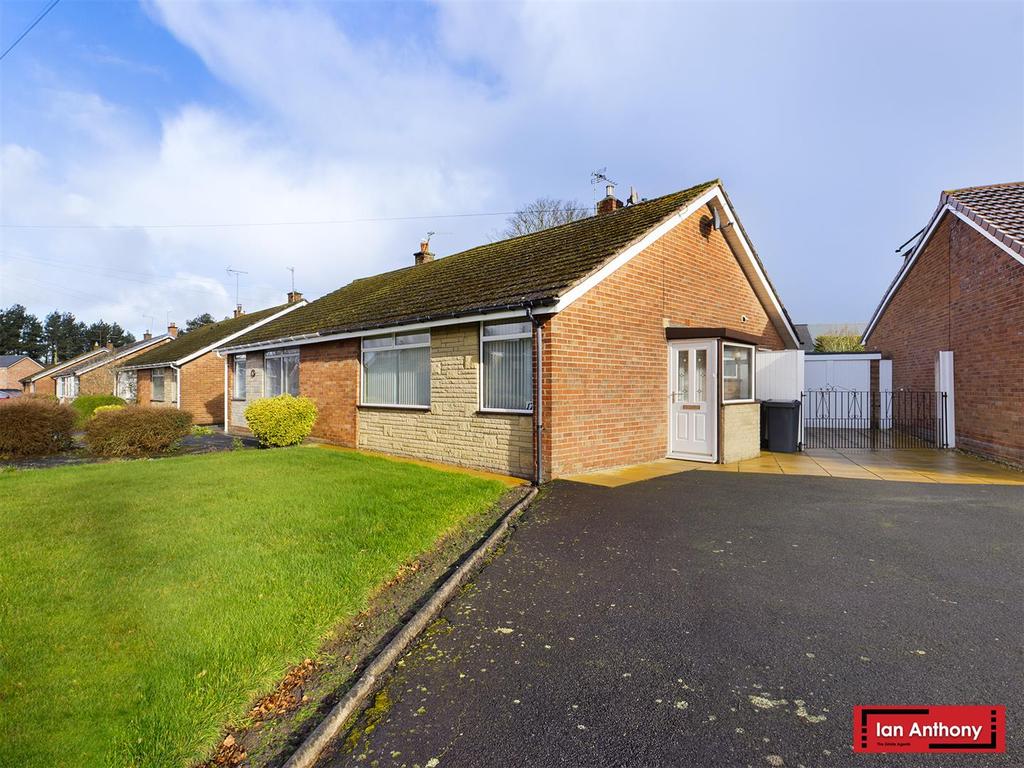 Noel Gate, Aughton, Ormskirk 2 bed bungalow £225,000