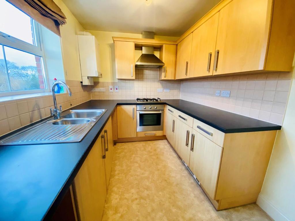 Brittain Lane, Warwick 2 bed apartment £50,000
