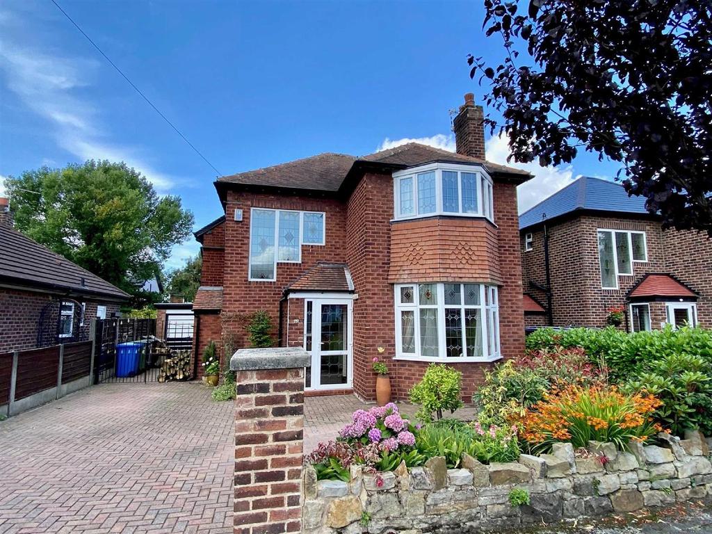 Ennerdale Drive, Sale 3 bed detached house £575,000