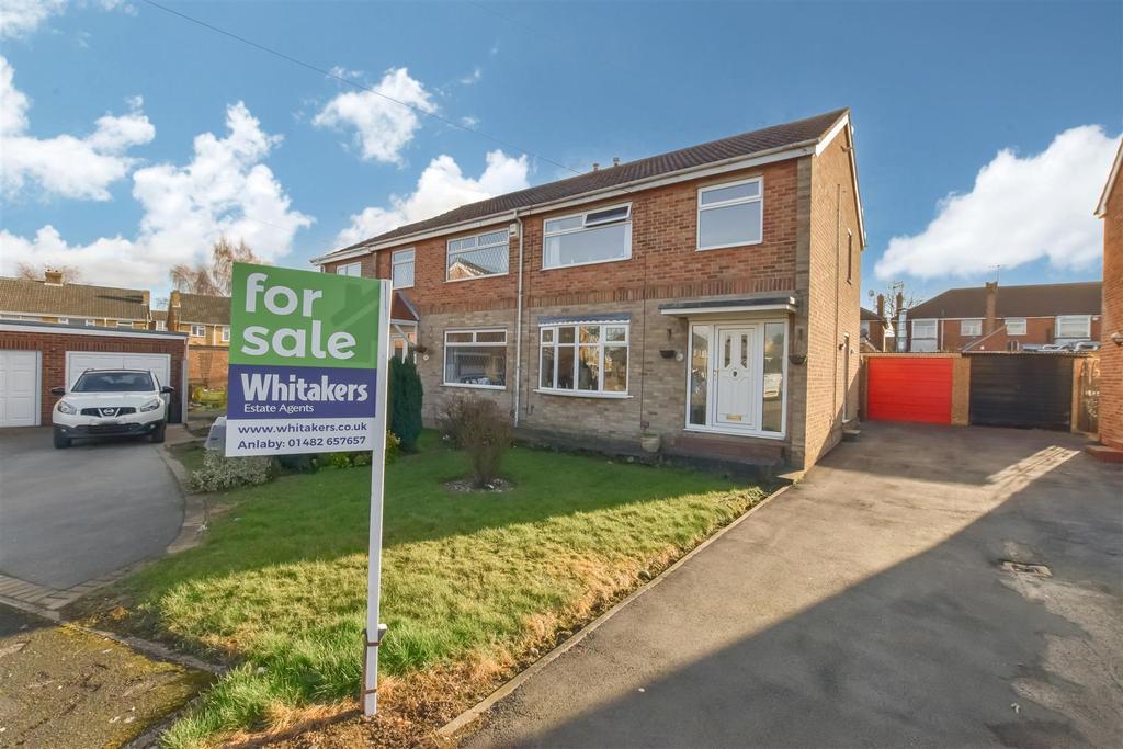 Setterwood Garth, Willerby 3 bed semidetached house £200,000